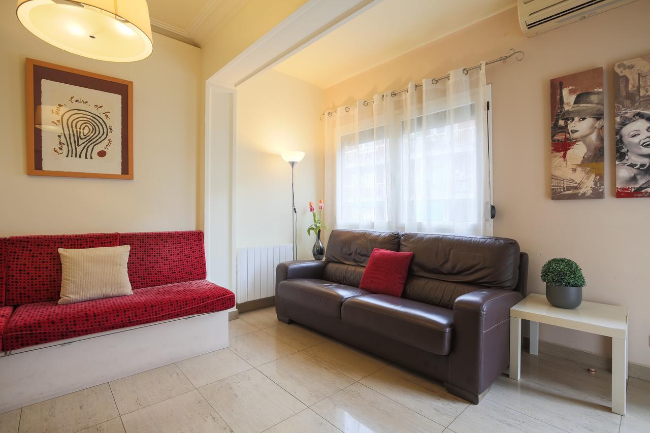 Apartment Aparteasy - Family Sant Antoni Barcelona